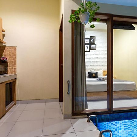 Villa Paisa Seminyak Living Esterno foto